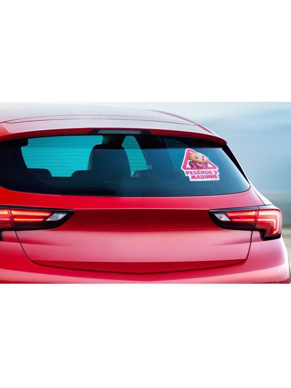 Наклейка на автомобиль 
