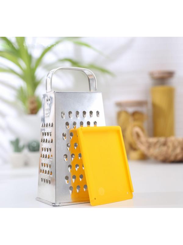 Тёрка с крышкой-дозатором и стороной для сыра, металлическая ручка, цвет МИКС