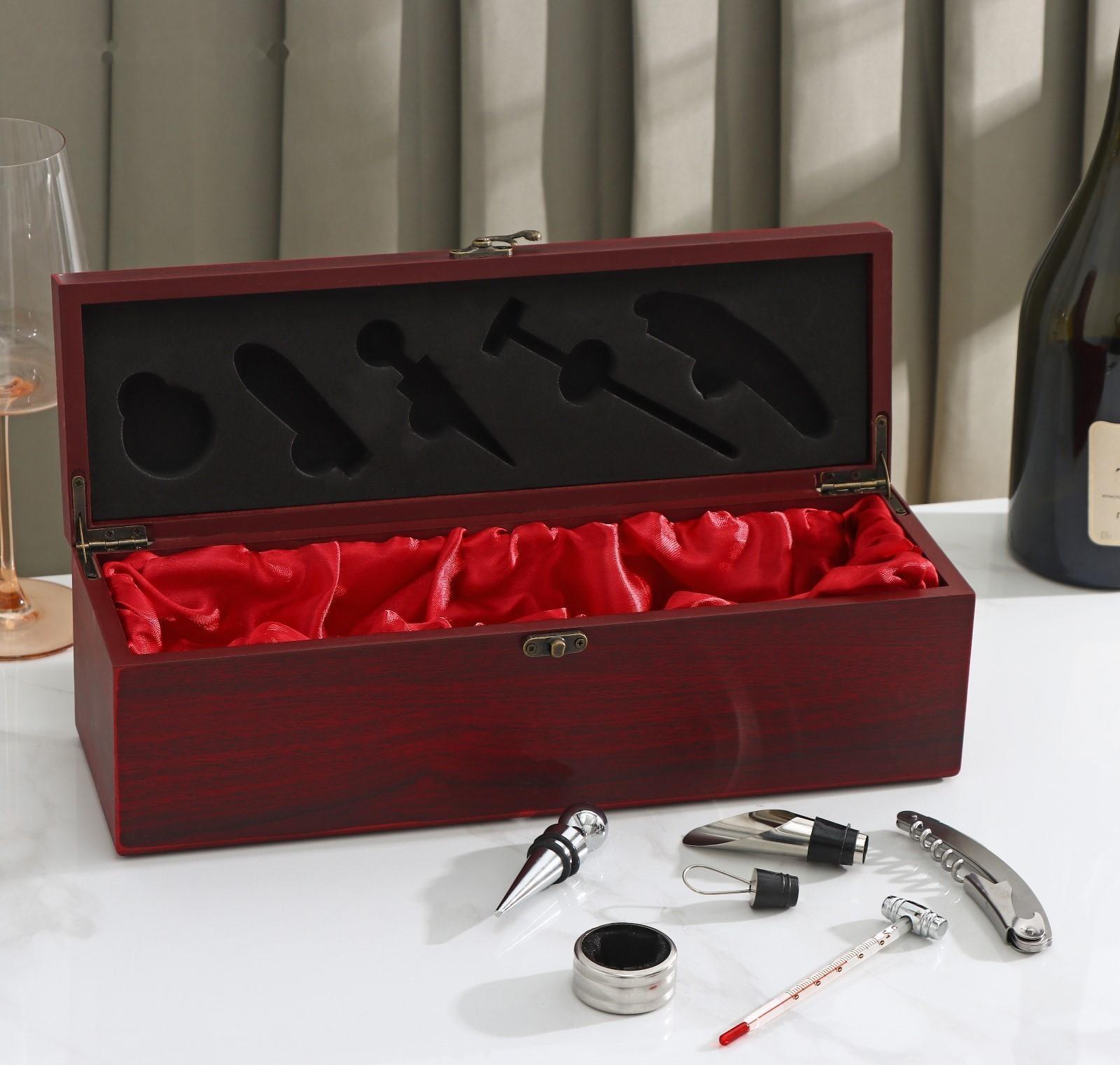 Набор для вина «Ла-Манш», 6 предметов: кейс для бутылки, каплеуловитель, кольцо, штопор, термометр, пробка