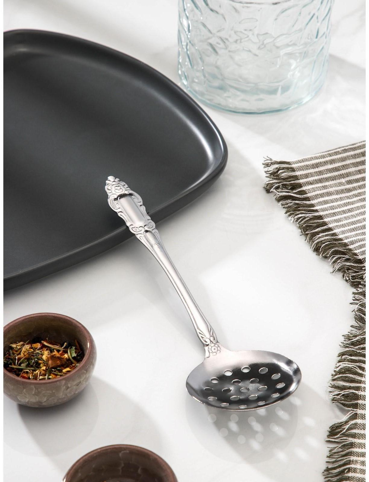 Шумовка из нержавеющей стали «Королевство», h=22 см, цвет серебряный