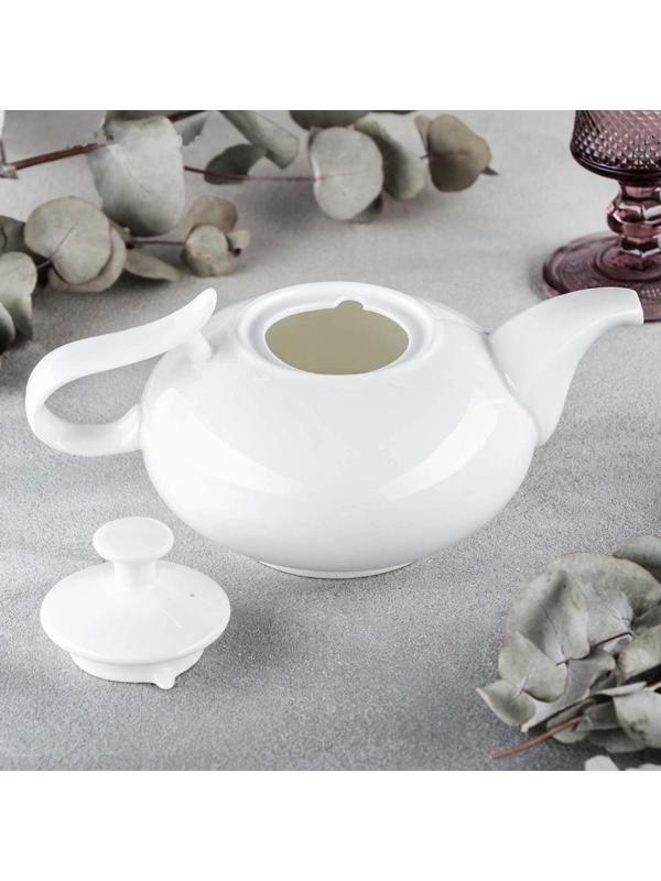 Чайник фарфоровый заварочный, 800 мл, цвет белый