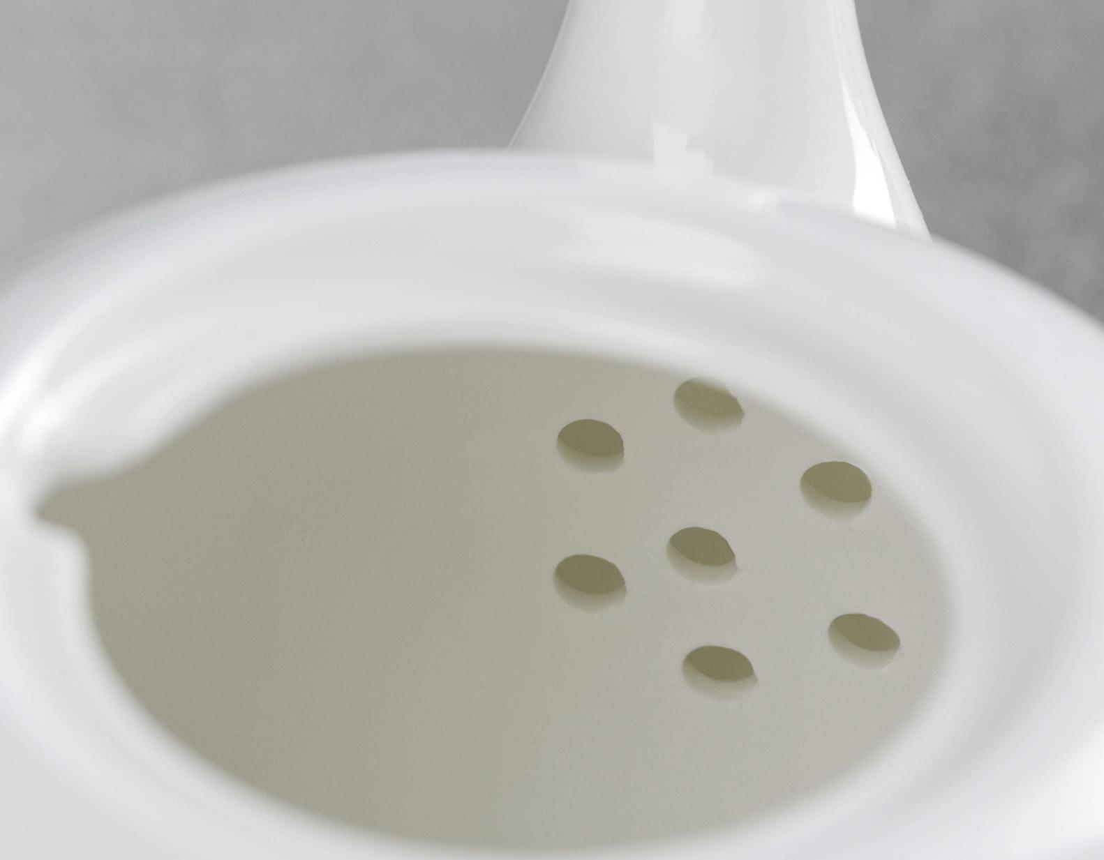 Чайник фарфоровый заварочный Olivia «Классика», 800 мл, цвет белый