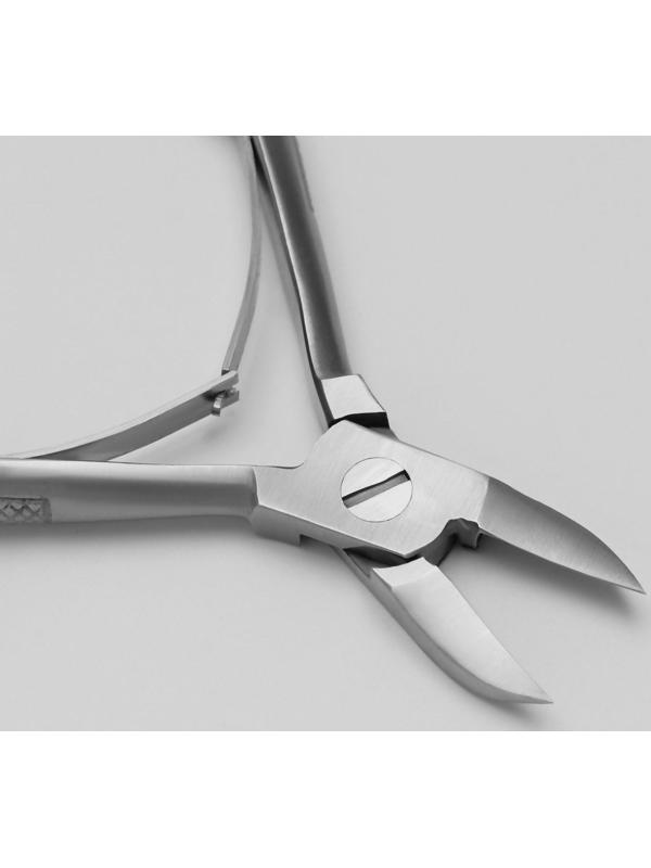 Кусачки для педикюра, двойная пружина, 10 см, длина лезвия - 17 мм, цвет матовый серебристый, PP-840-D-LJ