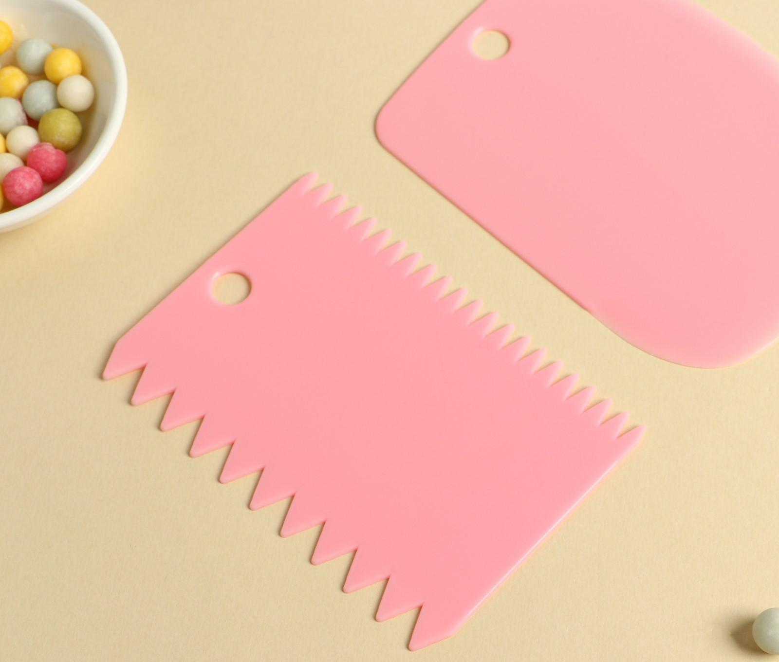 Набор шпателей кондитерских, 12×8 см, 11×7,5 см, 8,8×12,2 см, 3 предмета, цвет МИКС