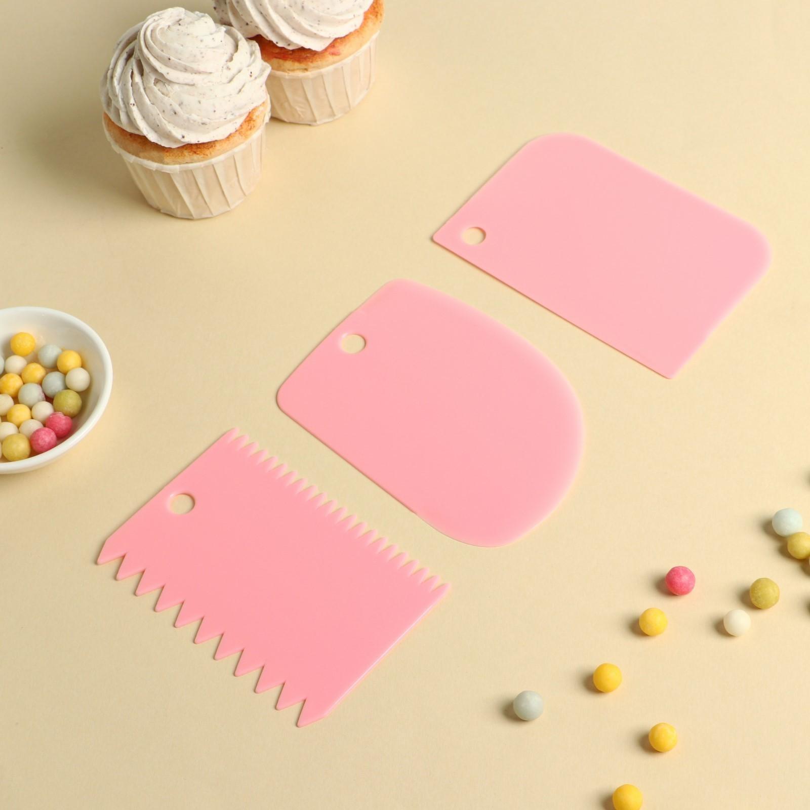 Набор шпателей кондитерских, 12×8 см, 11×7,5 см, 8,8×12,2 см, 3 предмета, цвет МИКС