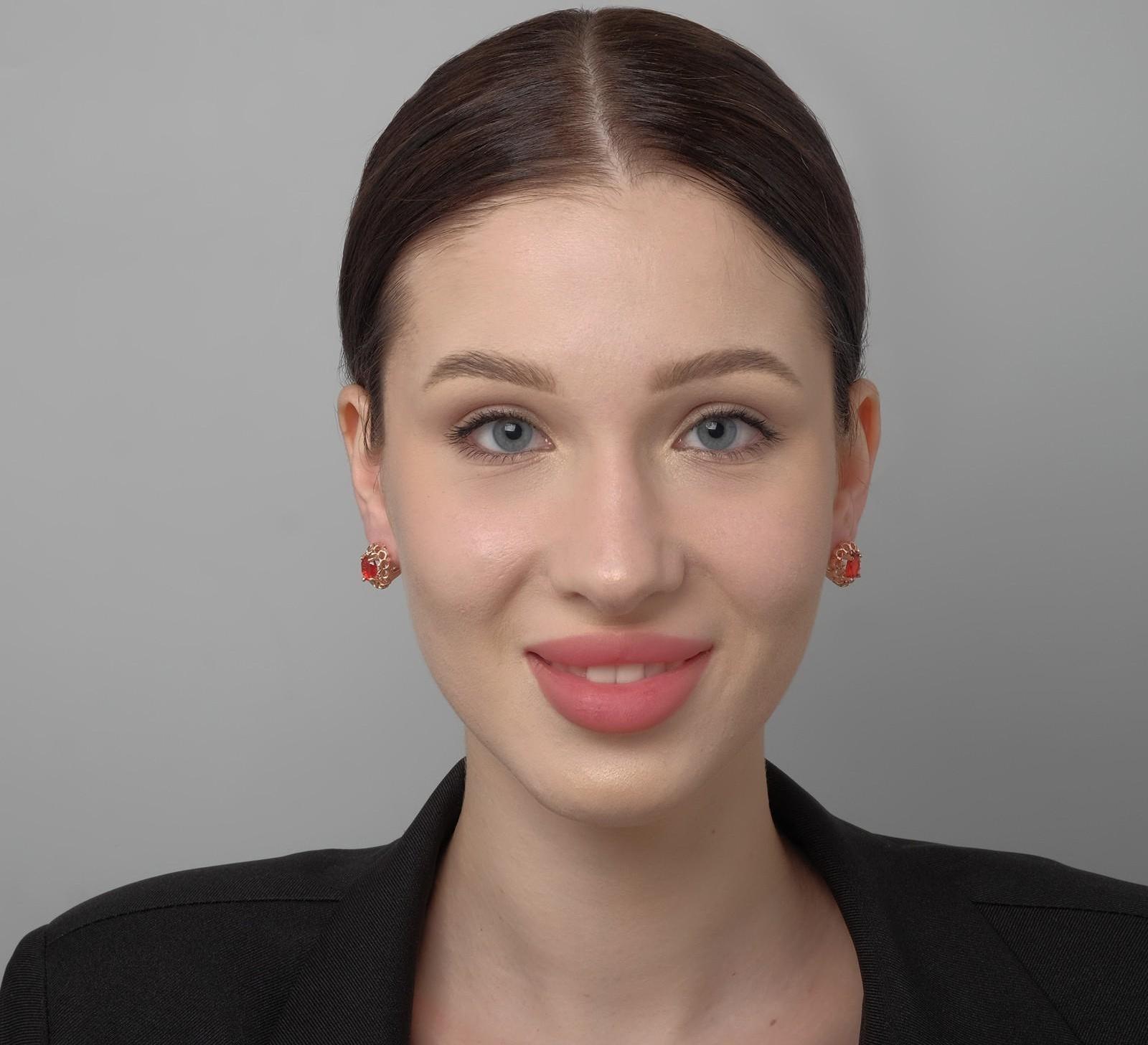 Серьги со стразами 