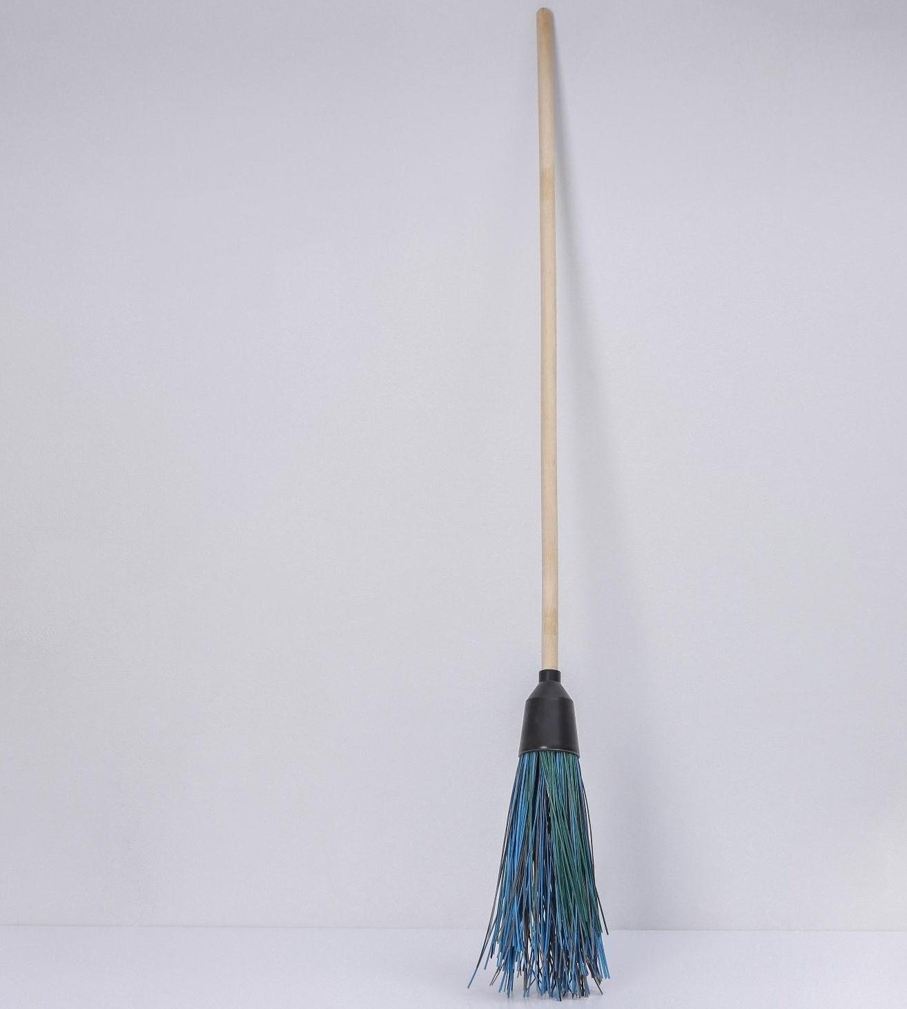 Метла полипропиленовая, наборная, с черенком, 4 кольца, цвет МИКС