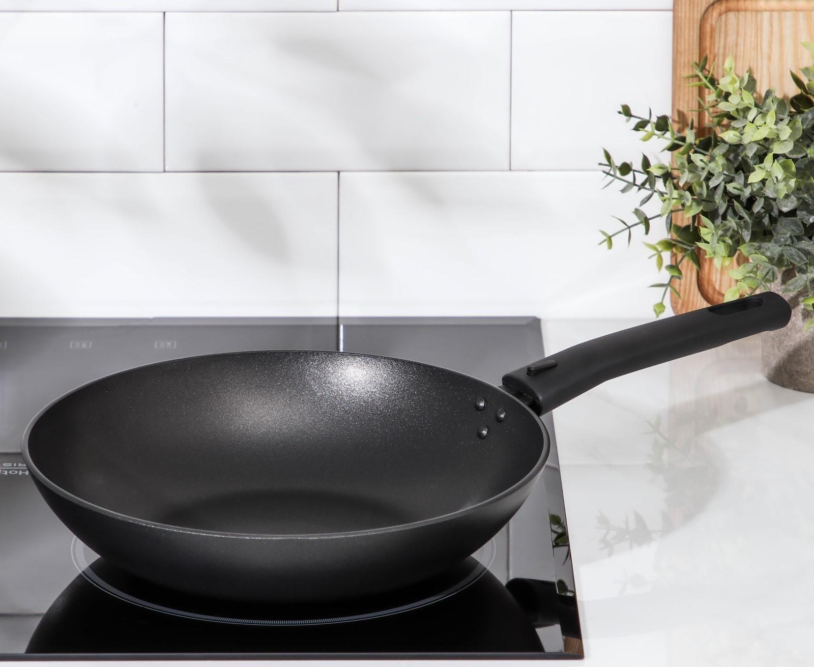 Сковорода Wok, d=26 см, съёмная ручка, антипригарное покрытие, цвет чёрный