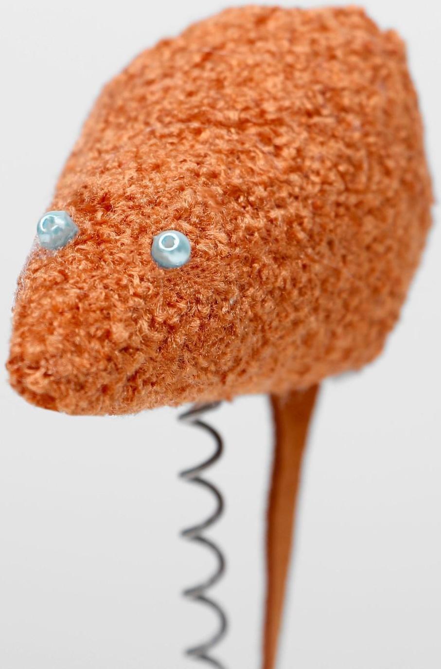 Игрушка для кошек с 3 дразнилками и когтеточкой, 27 х 15,5 х 25 см  микс цветов