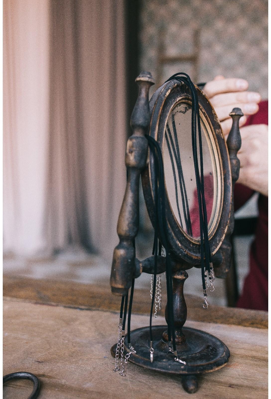 Шнурок из искусственной замши, 43см + удлинитель, цвет чёрный