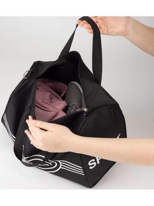 Сумка спортивная на молнии, длинный ремень, цвет чёрный