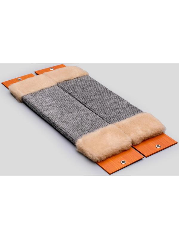 Когтеточка ковролиновая угловая, малая 45x10 см микс цветов