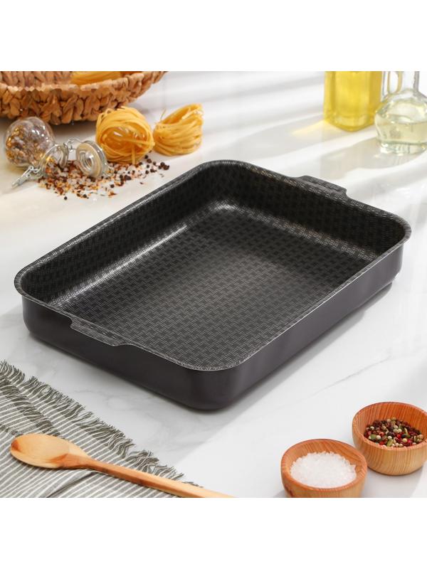 Противень «Хозяюшка», 27×35 см, металлическая крышка, антипригарное покрытие, цвет бордовый