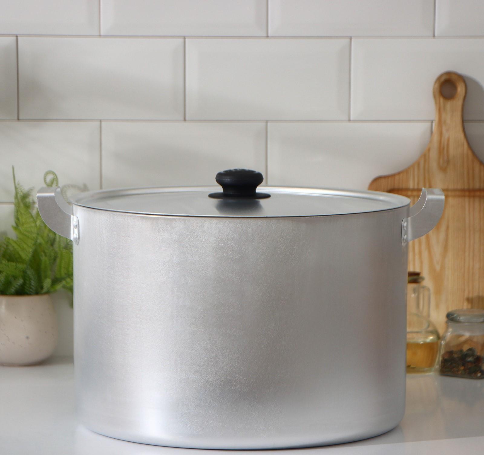 Кастрюля, 20 л, металлическая крышка