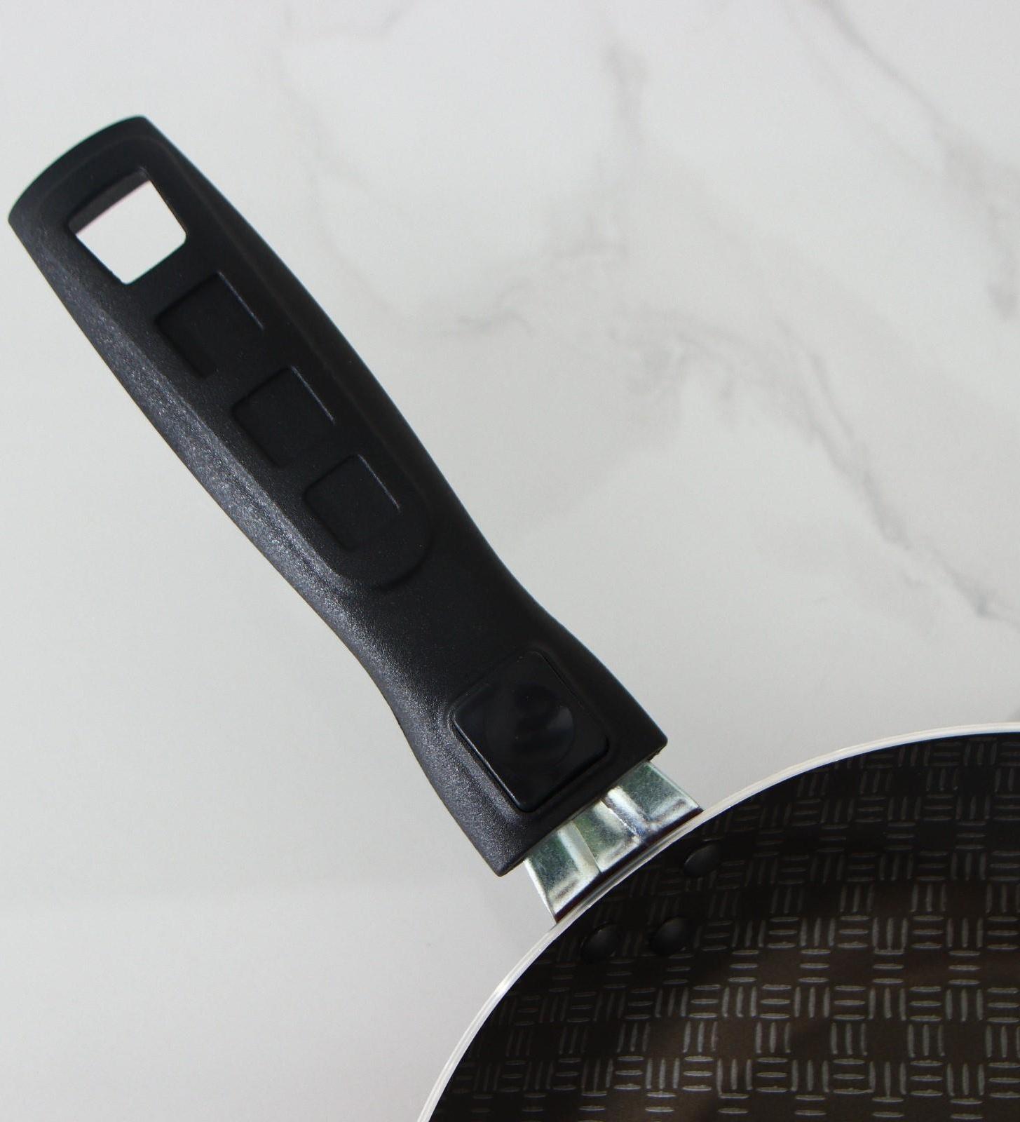 Сковорода «Хозяюшка», d=20 см, съёмная ручка, антипригарное покрытие, цвет бордовый