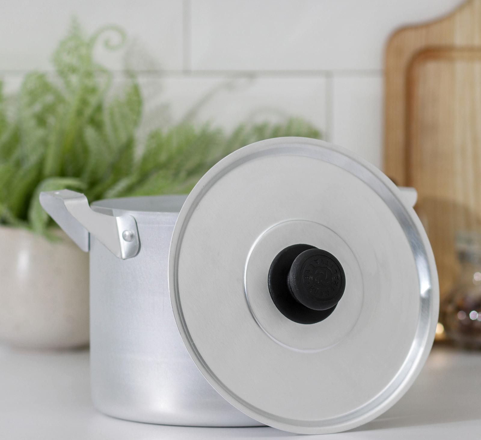 Кастрюля, 2,5 л, глубокая, металлическая крышка, цвет хромированный