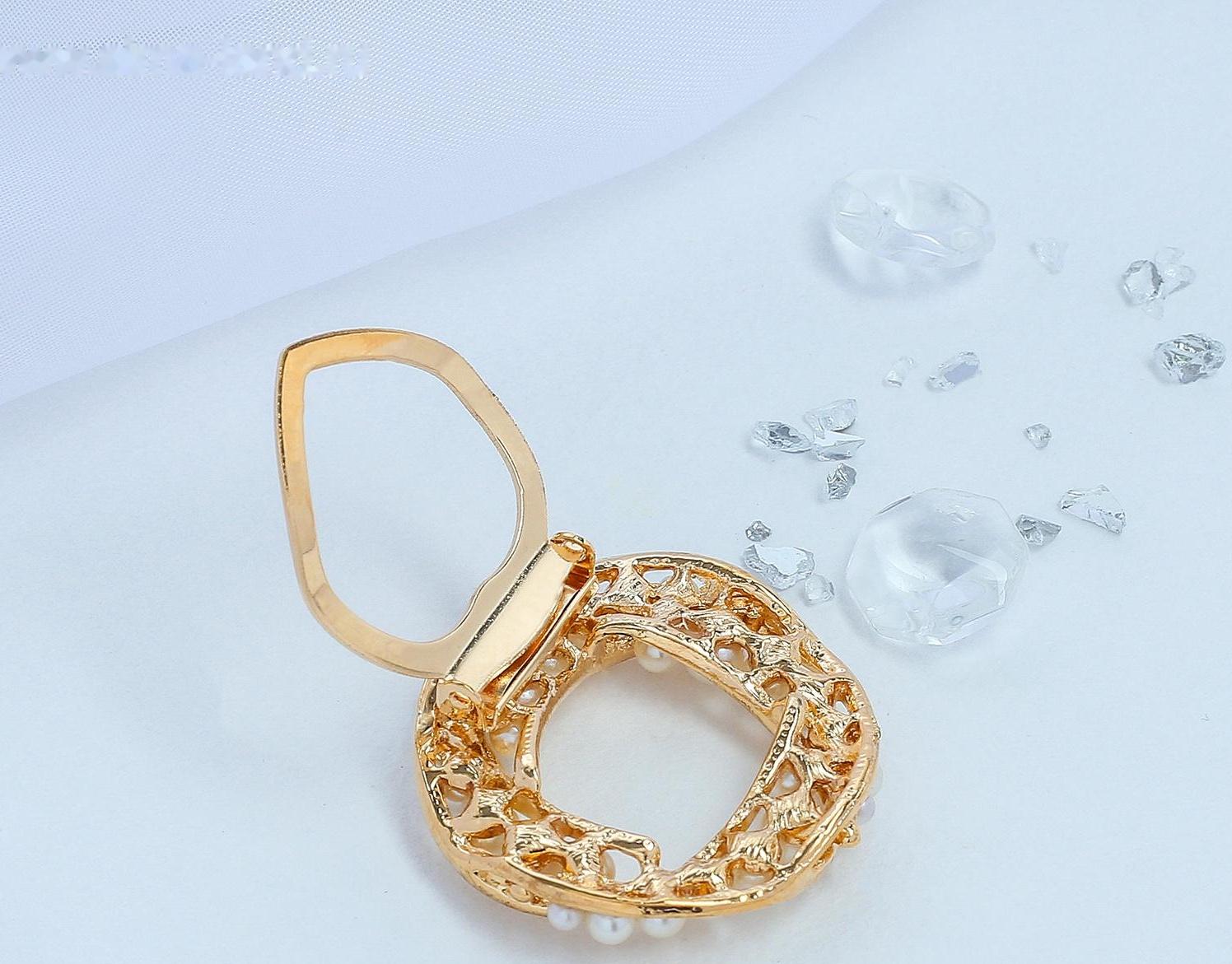 Зажим для платка 