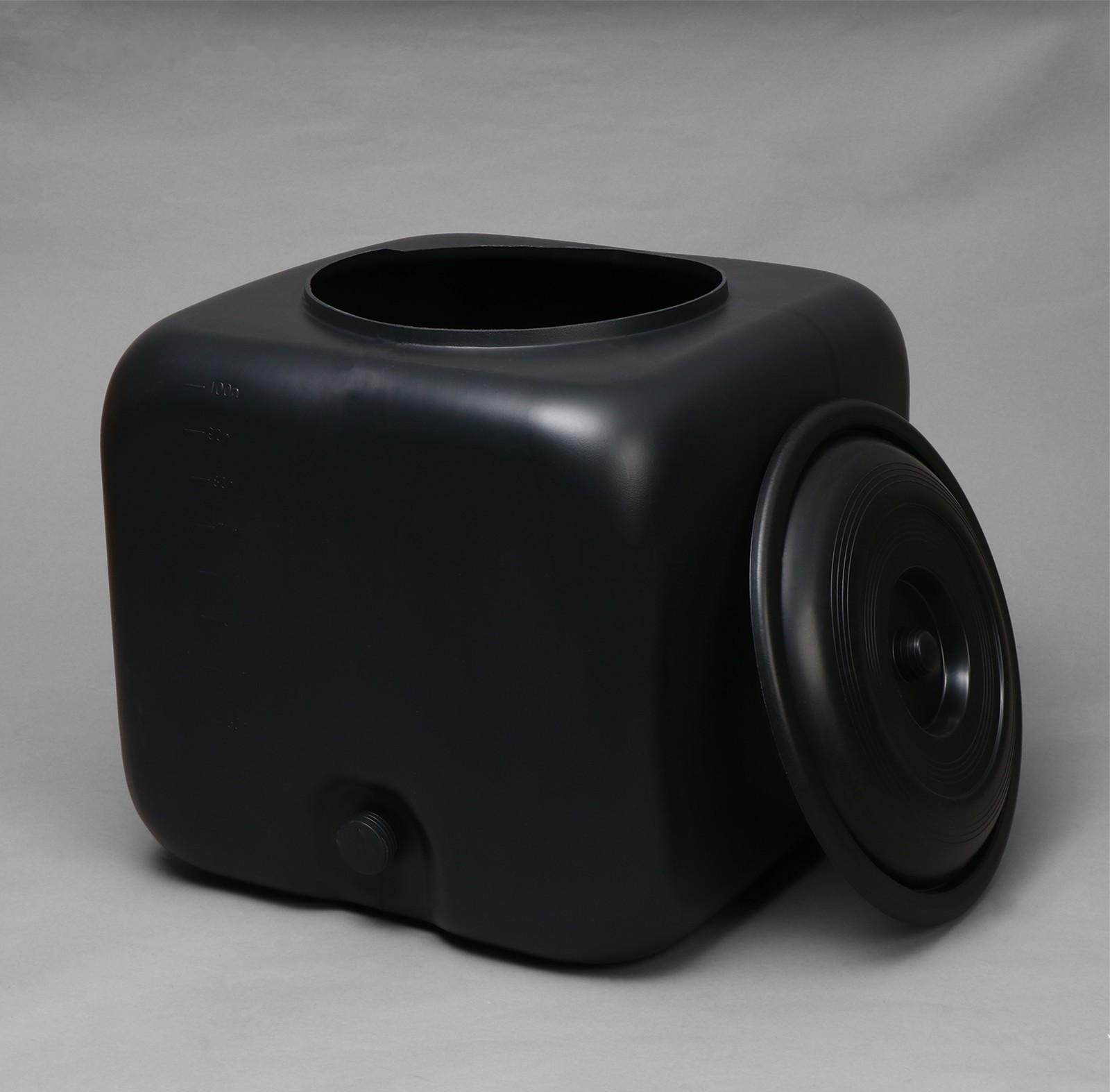 Бак для душа, 100 л, с крышкой, с резьбой под кран, чёрный