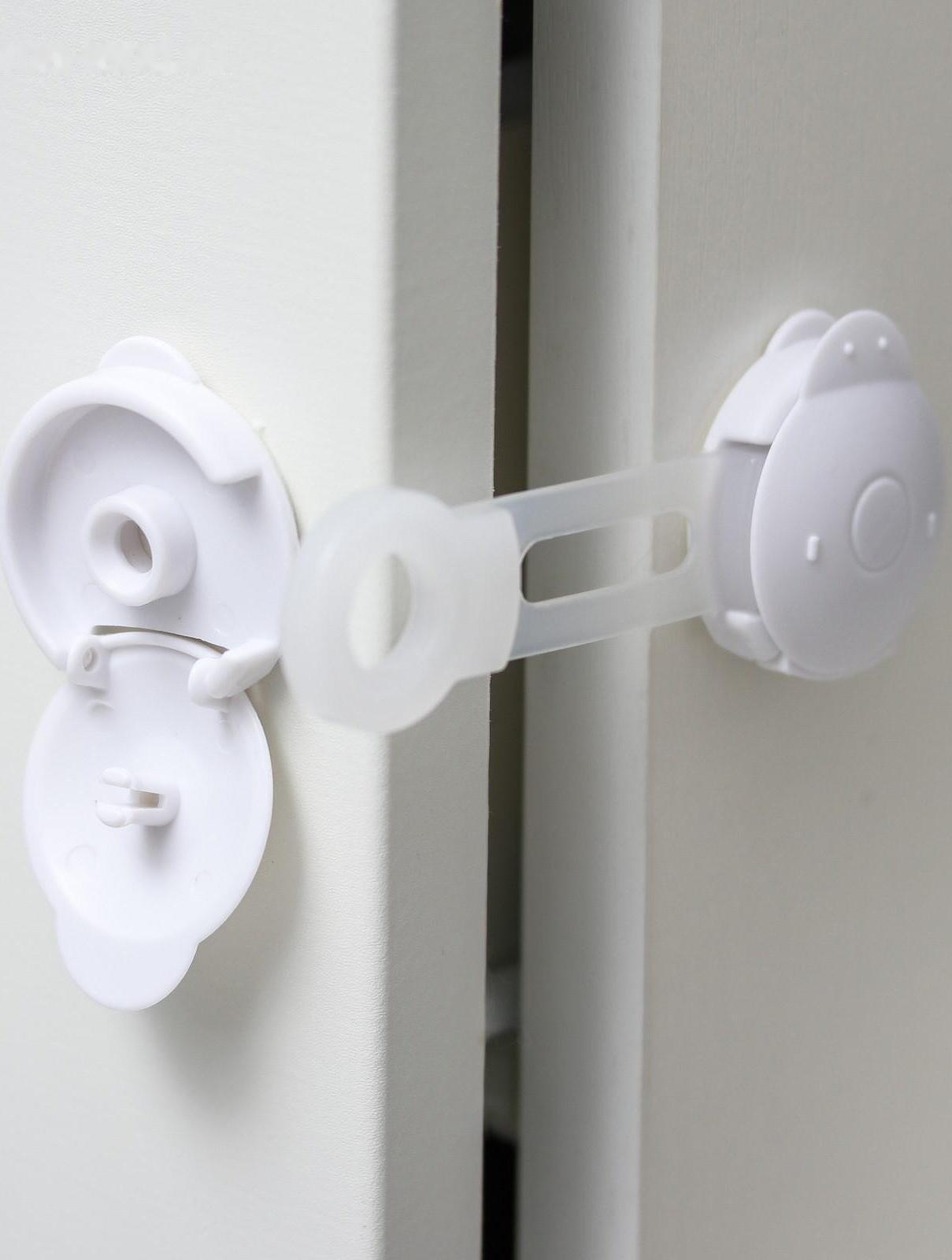 Блокиратор дверей универсальный, 2 шт.