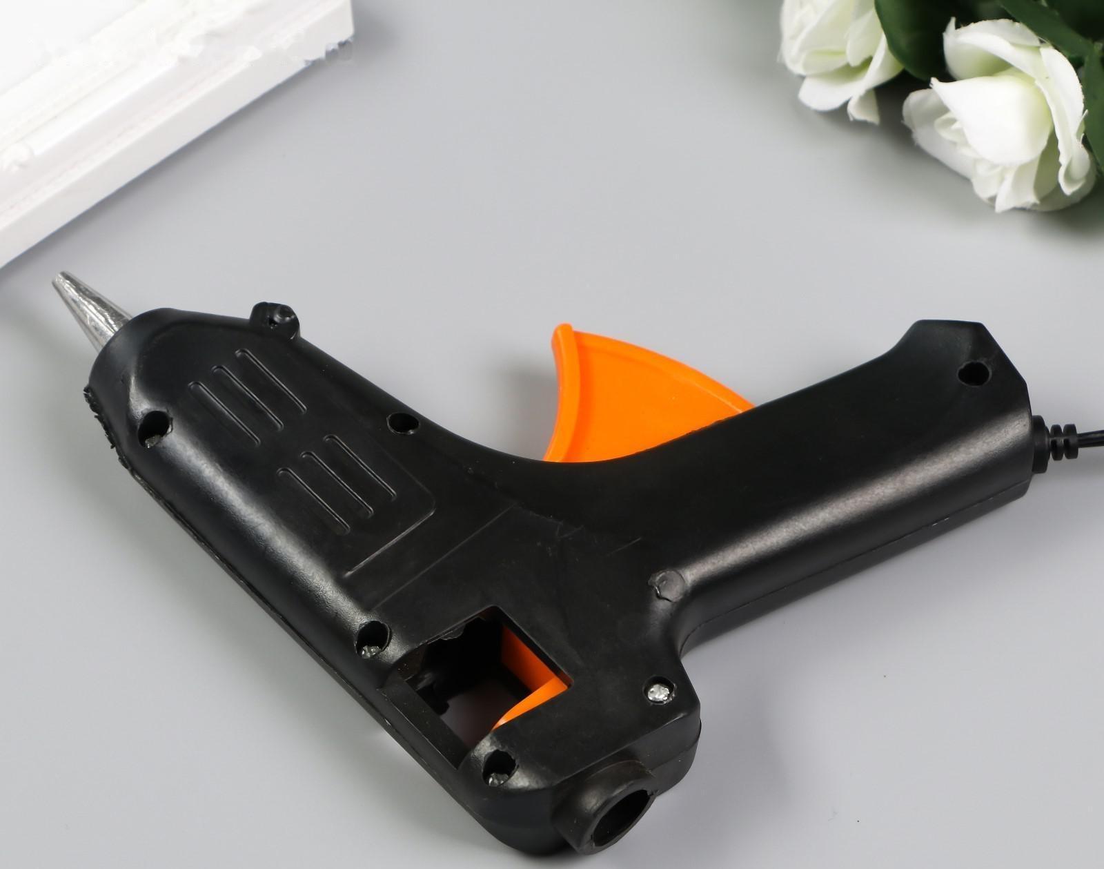 Клеевой пистолет 14х16 см питание: сетевой, диаметр стержня 11 мм