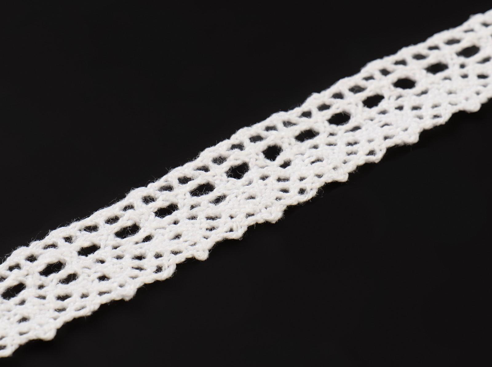 Кружево вязаное, 15 мм × 15 ± 1 м, цвет кипенно-белый