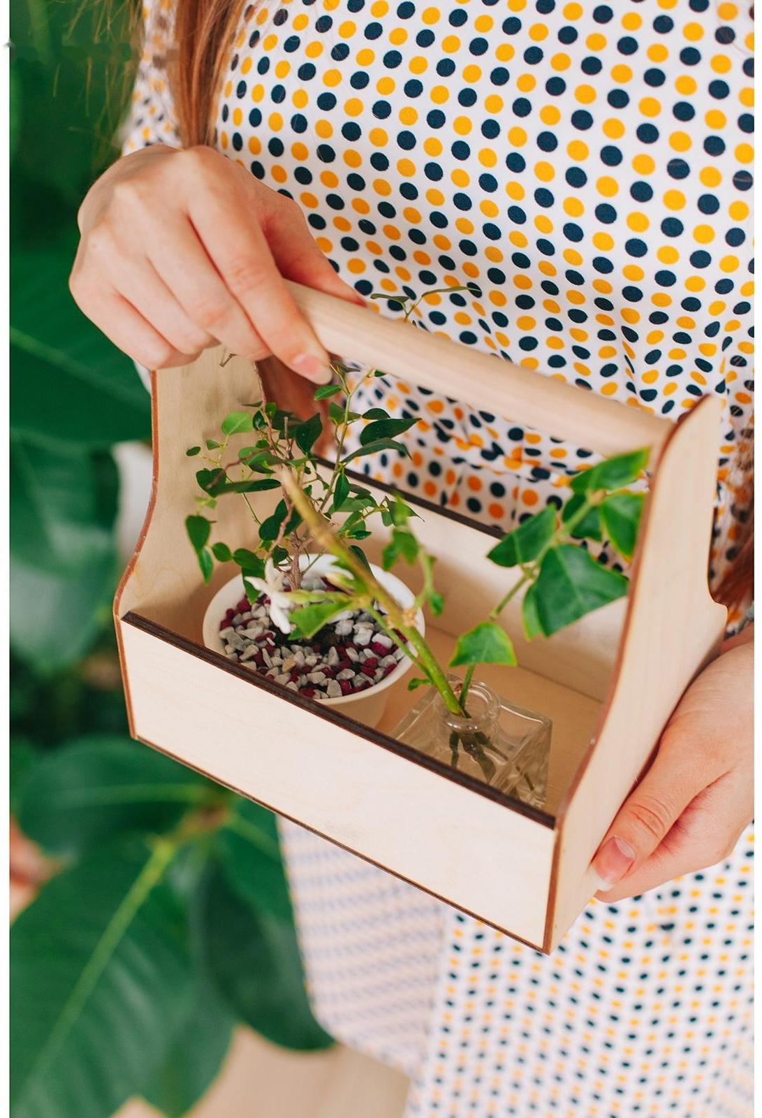 Кашпо деревянное 20×12.5×20 см Стелла Моно, с ручкой, натуральный Дарим Красиво