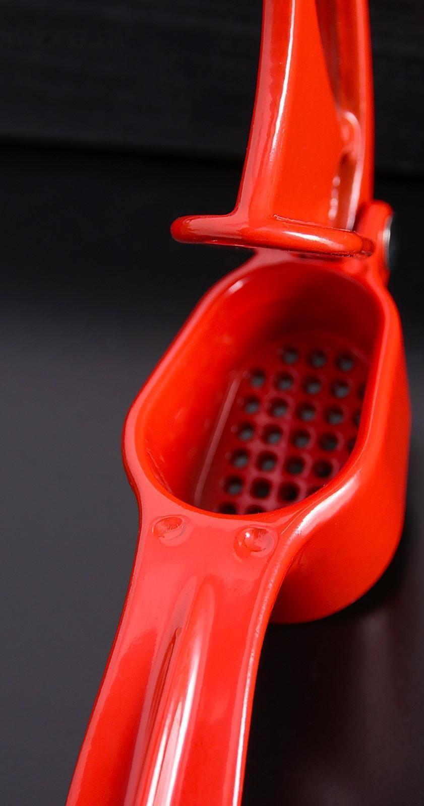 Пресс для чеснока Доляна «Краски», 16 см, цвет МИКС