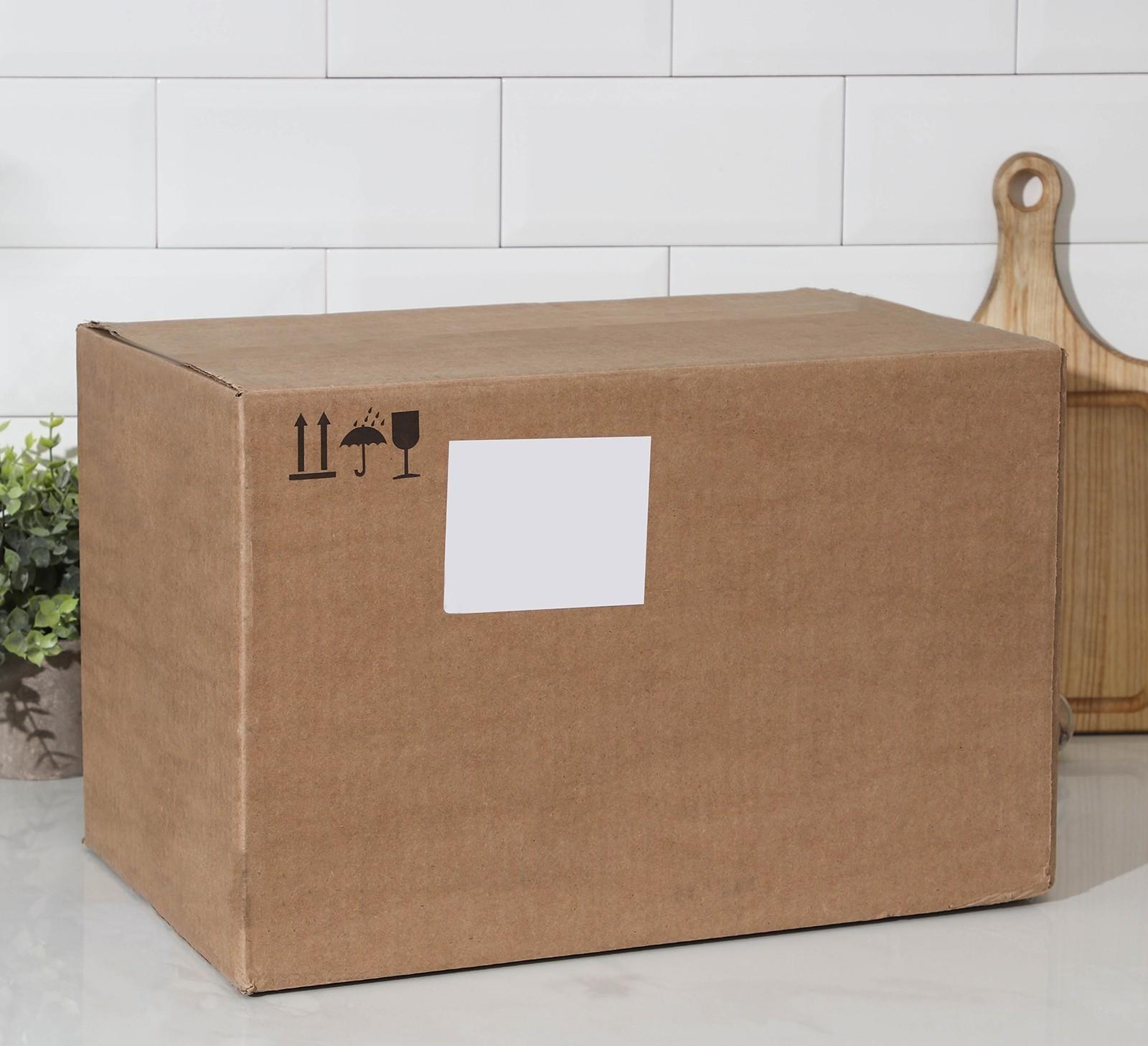 Набор кастрюль «Клубника садовая», 3 предмета: 3,5 л, 5,5 л, 8 л, эмалированные крышки, индукция, цвет белый