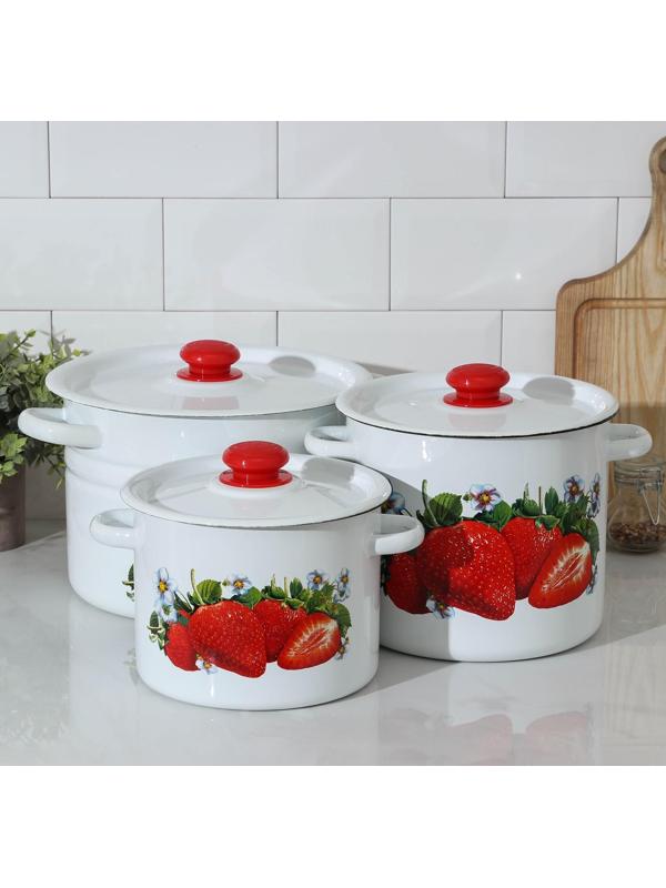 Набор кастрюль «Клубника садовая», 3 предмета: 3,5 л, 5,5 л, 8 л, эмалированные крышки, индукция, цвет белый