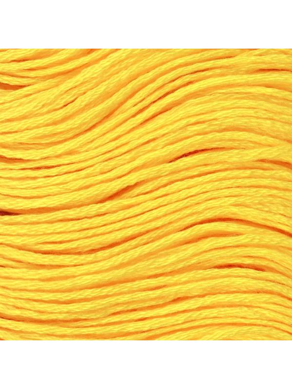 Нитки мулине, 8 ± 1 м, цвет ярко-жёлтый №973