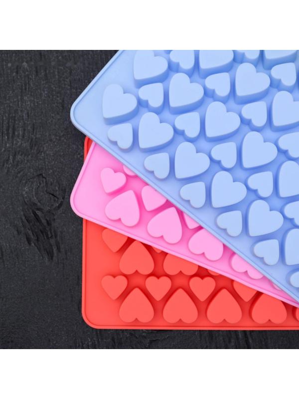 Форма для льда и кондитерских украшений Доляна «Сердечки», 19,5×11,5 см, 56 ячеек, цвет МИКС