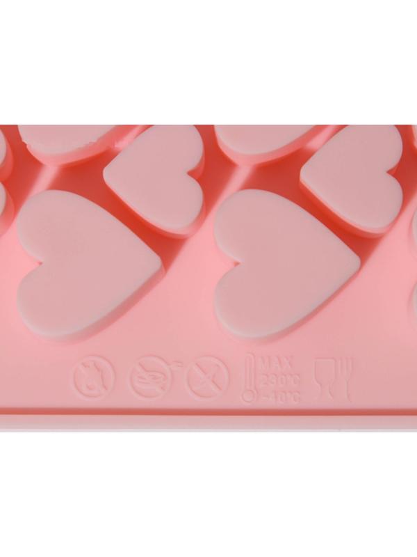 Форма для льда и кондитерских украшений Доляна «Сердечки», 19,5×11,5 см, 56 ячеек, цвет МИКС