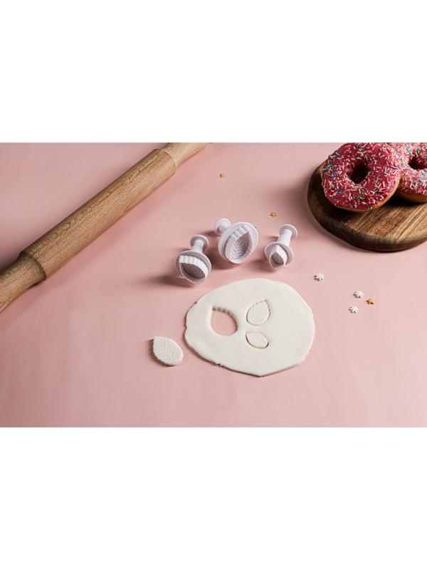 Набор плунжеров кондитерских Доляна «Лист большой», 3 шт