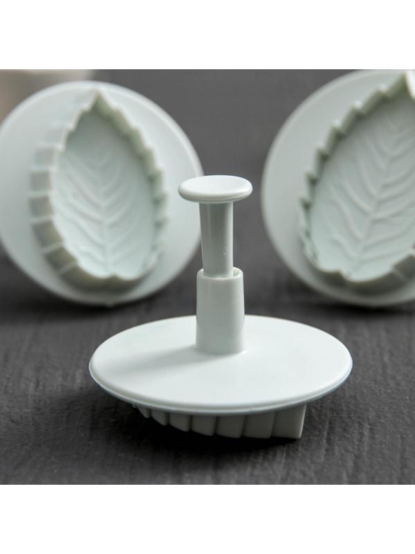 Набор плунжеров кондитерских Доляна «Лист большой», 3 шт