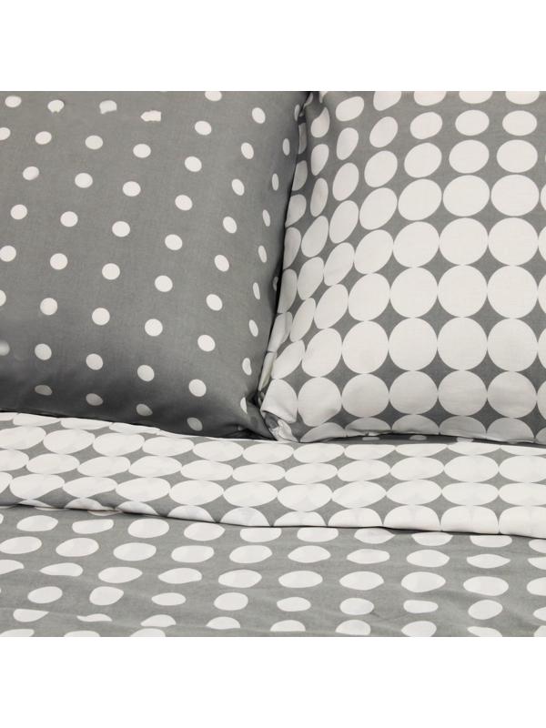 Постельное бельё Этель 1,5 сп. «Иллюзия» 143х215 см, 150х214 см, 70х70 см - 2 шт