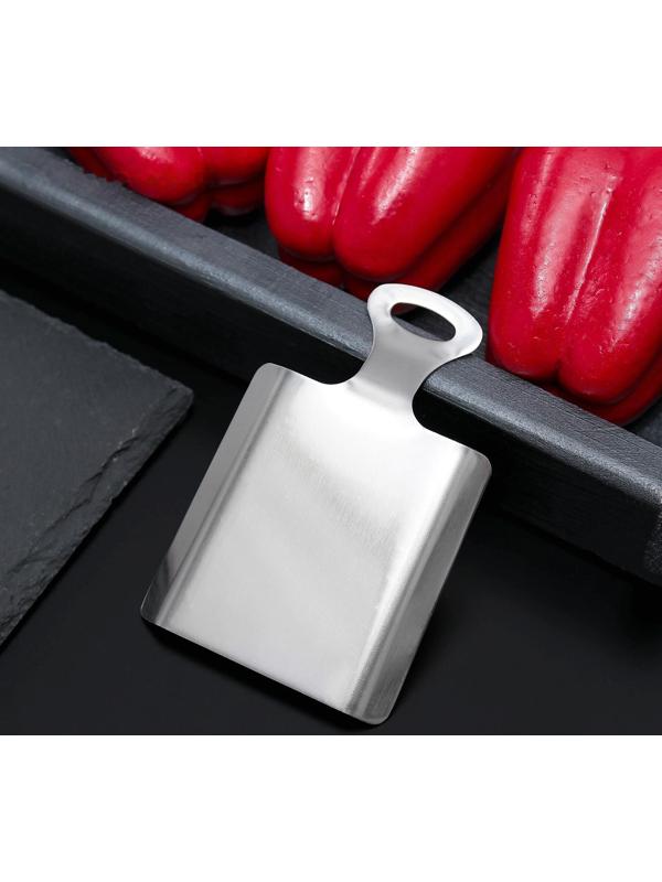 Тёрка для цедры металлическая Доляна, 11×7,5×1,2 см, цвет хромированный