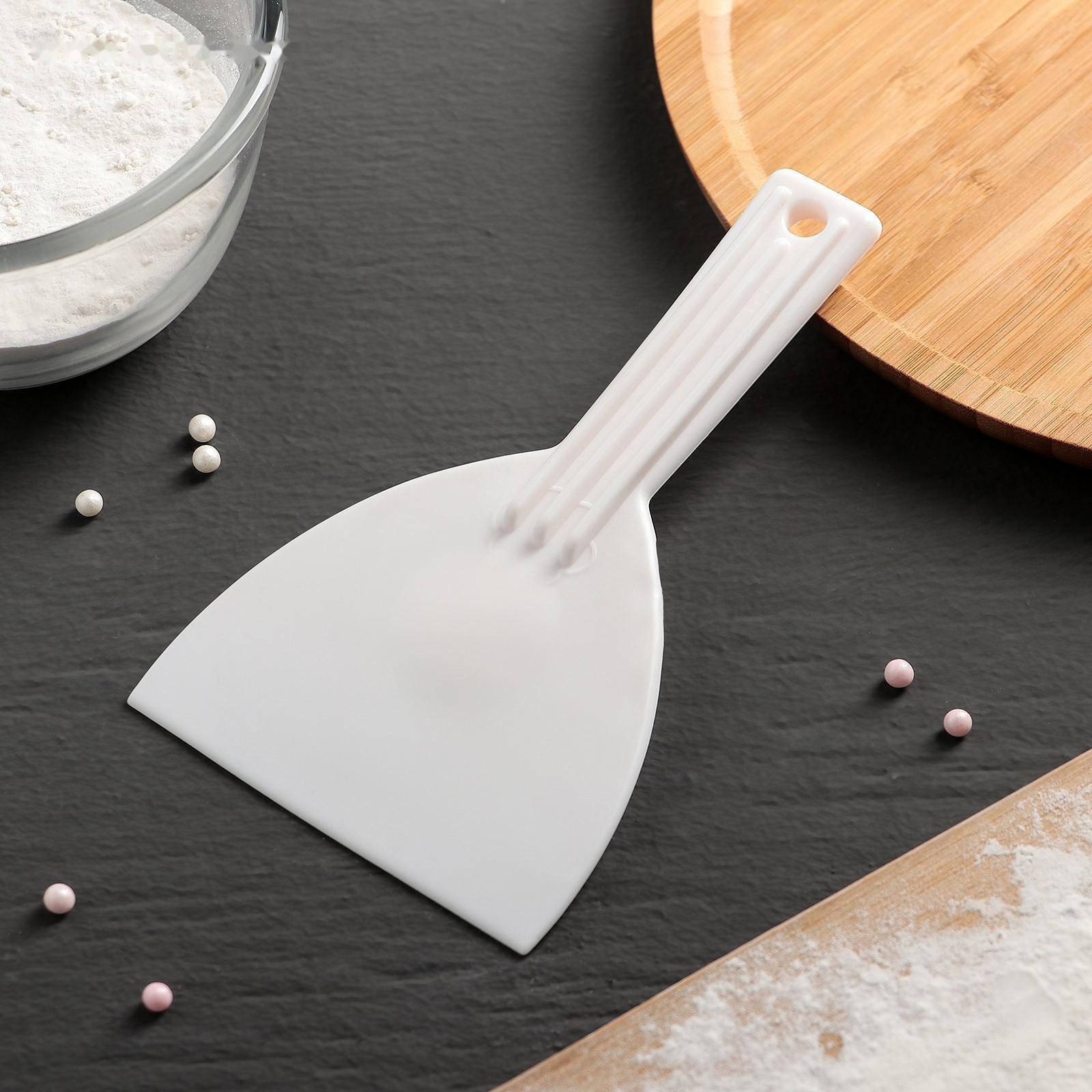 Шпатель кондитерский с ручкой Доляна, 16,5×9,5 см