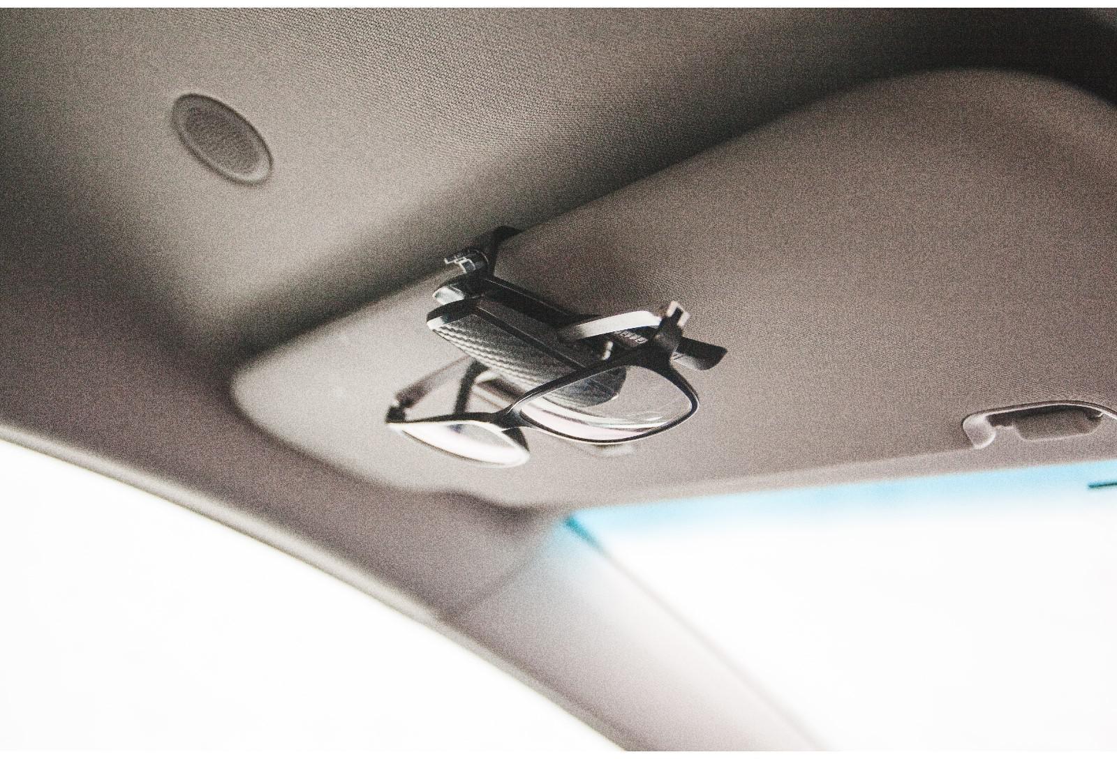 Держатель очков TORSO, универсальный, карбон