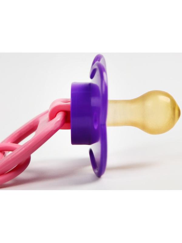 Соска-пустышка латексная классическая с кольцом «Я самая модная», на цепочке с прищепкой, от 0 мес.