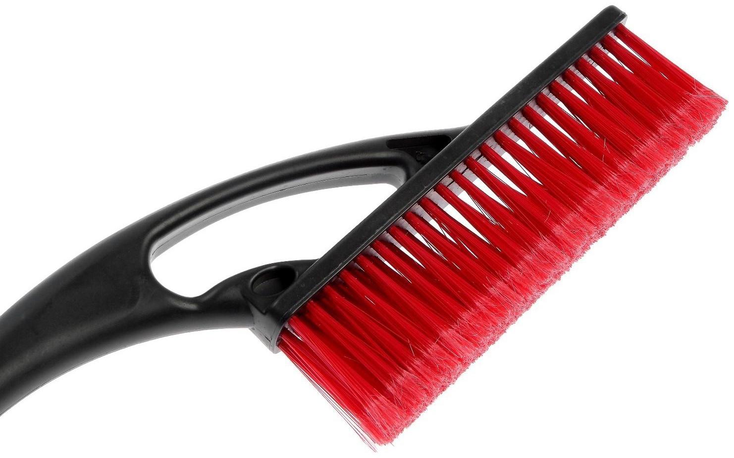 Щётка-скребок AVS WB-6312, 73 cм, мягкая ручка, распушенная щетина