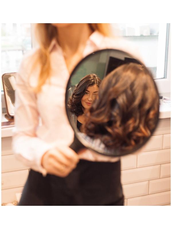 Зеркало с ручкой, d зеркальной поверхности 24,5 см, цвет чёрный