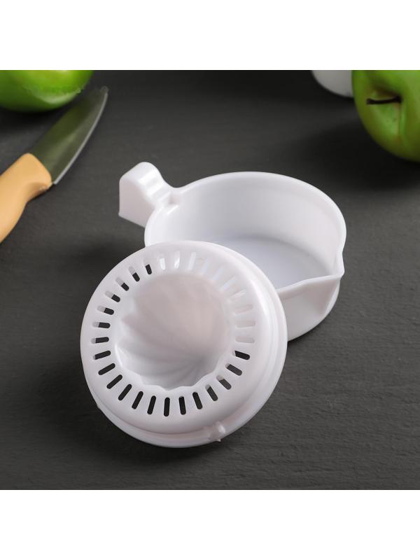 Соковыжималка Доляна, 11,5×8,5×9 см, цвет белый