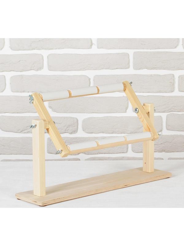 Пяльцы-рамка для вышивания, 20 × 30 см, с подставкой, цвет светлое дерево