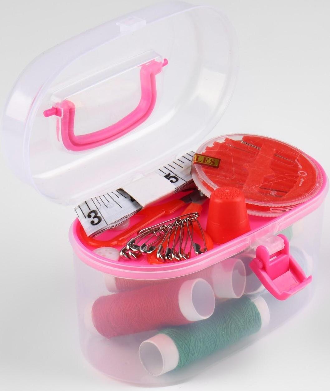 Швейный набор, 24 предмета, в пластиковом контейнере, 12 × 6 × 7,5 см, цвет МИКС