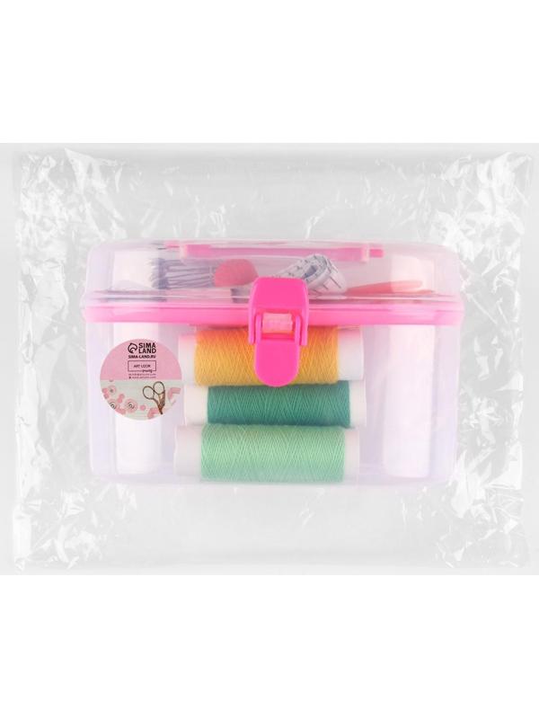 Швейный набор, 24 предмета, в пластиковом контейнере, 12 × 6 × 7,5 см, цвет МИКС