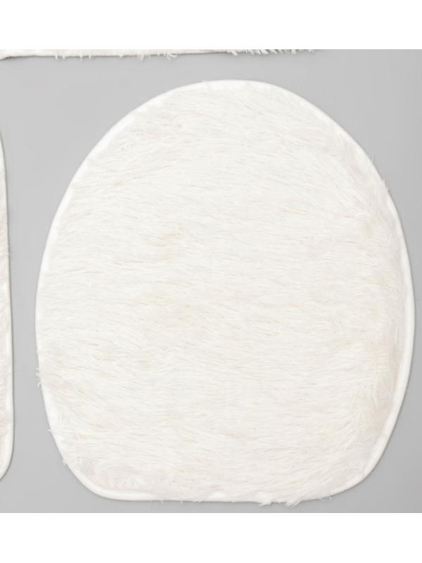 Набор ковриков для ванной и туалета Доляна «Плюшевый», 3 шт: 80×49, 40×49, 40×35 см, цвет белый