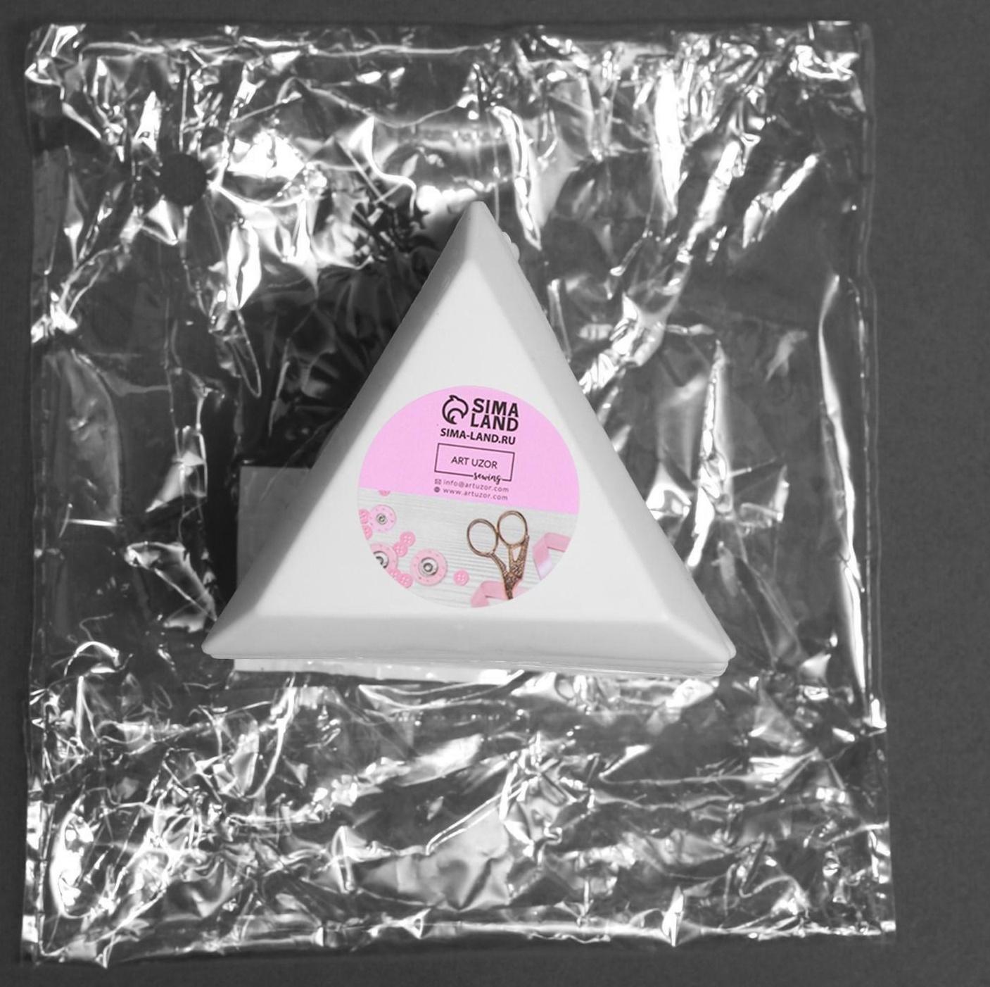 Контейнер для бисера, 7,3 × 6,5 × 1,2 см, цвет белый