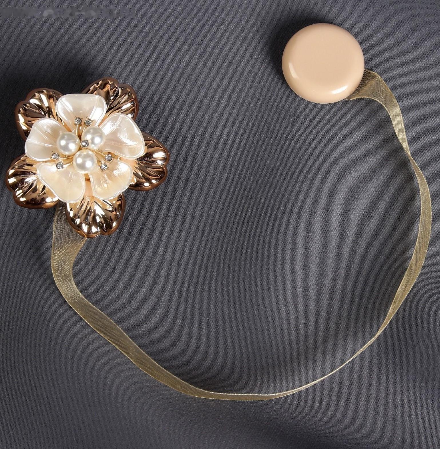 Подхват для штор «Цветок перламутровый», d = 5,5 см, цвет золотой