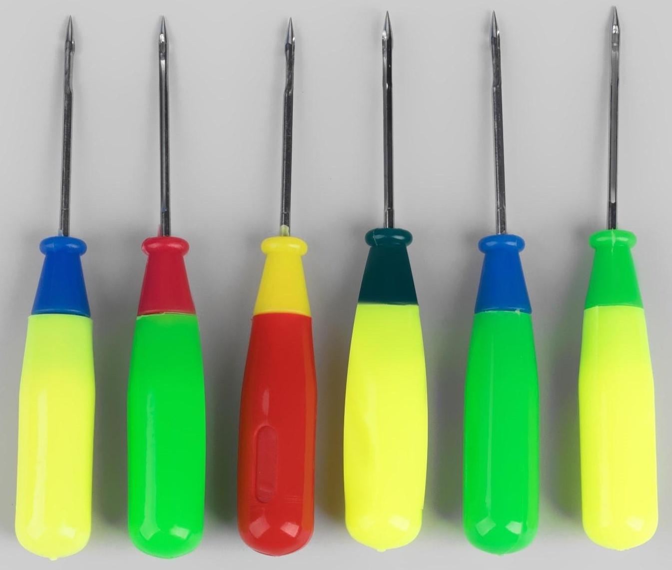 Шило швейное, с отверстием на конце, 12,5 × 1,7 см, цвет МИКС