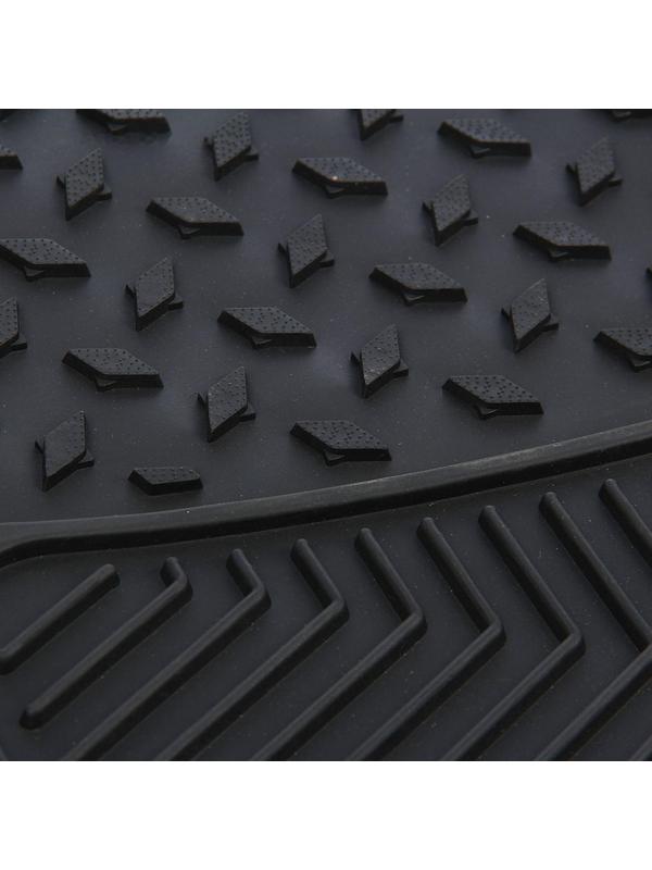 Коврики автомобильные универсальные Airline ACM-RM-02, полимерные, черные, набор 4 шт